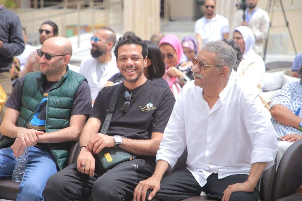 سيد رجب:انطلقت من فرقة الورشة المسرحية ومسارح الشركات منبع المواهب