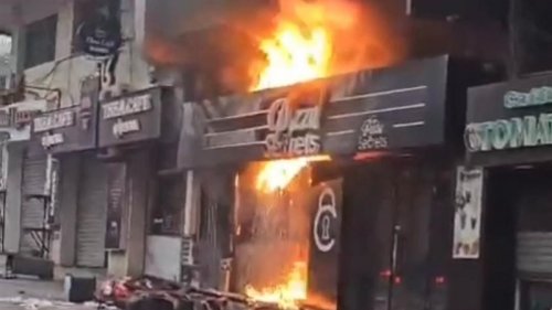 9 وفيات بانفجار مطعم في بيروت