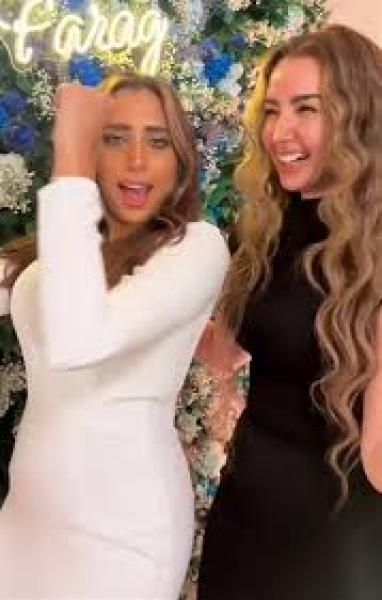 هنا الزاهد تتألق بالأسود من حنة المذيعة لينا الطهطاوي