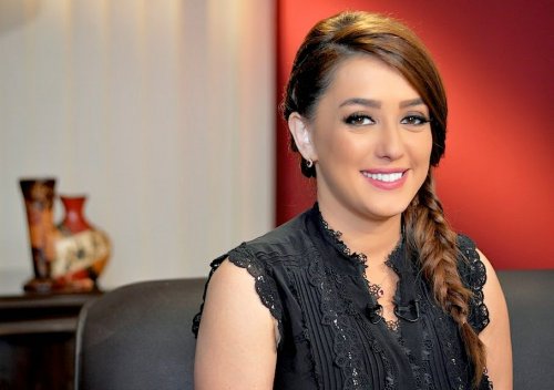 كندة علوش تتفاعل مع إشادة يسرا بها