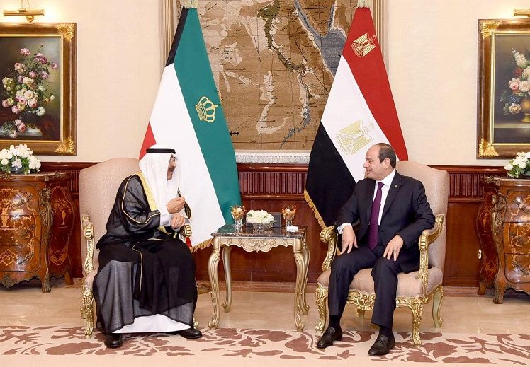 السيسي وأمير الكويت يؤكدان ضرورة التوصل لوقف فوري ومستدام…