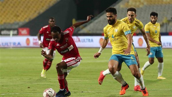 القناة الناقلة لمباراة الأهلي والإسماعيلي اليوم في الدوري المصري والمعلق
