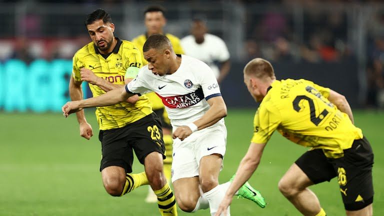 ملخص أخبار الرياضة اليوم.. باريس سان جيرمان يخسر والنصر يعبر لنهائي الكأس والزمالك ينهي أزمة بلحاج