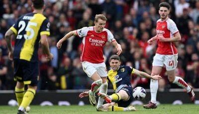 أرسنال يعزز صدارته للدوري الإنجليزي