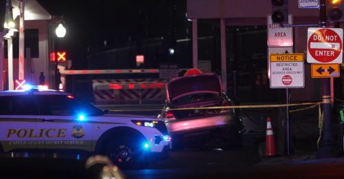 مقتل شخص اصطدمت سيارته بحاجز أمني للبيت الأبيض