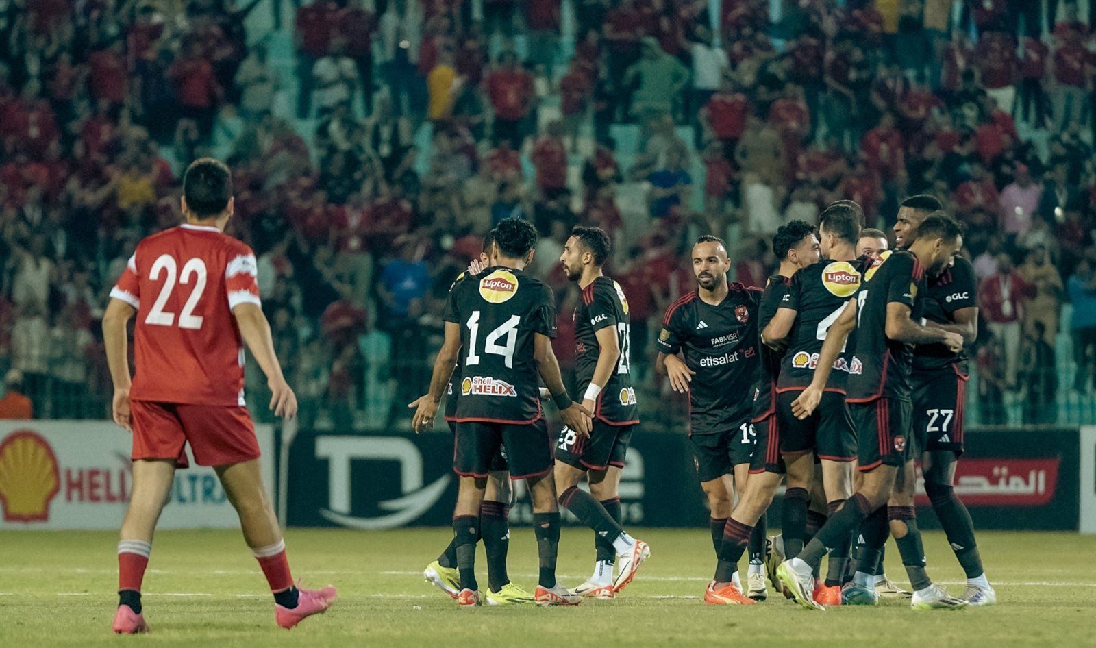 ملخص أخبار الرياضة اليوم.. الأهلي يهزم المحلة والهلال يتوج بدوري روشن والشحات ينفي الخلاف مع محاميه