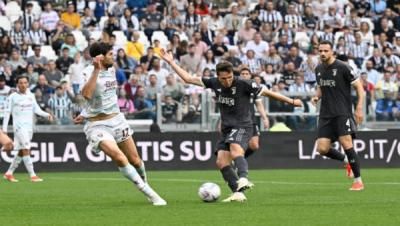 يوفنتوس يفلت من الخسارة أمام ساليرنيتانا