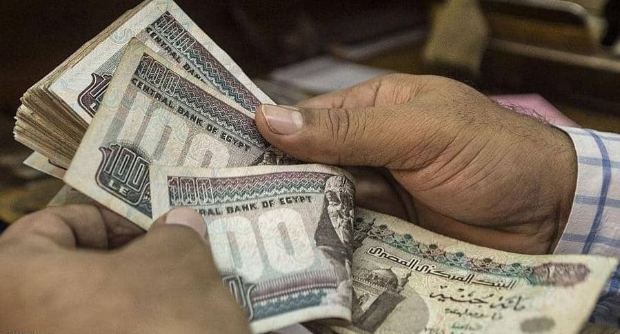 تراجع تحويلات المصريين بالدول العربية 15.6% خلال العام…