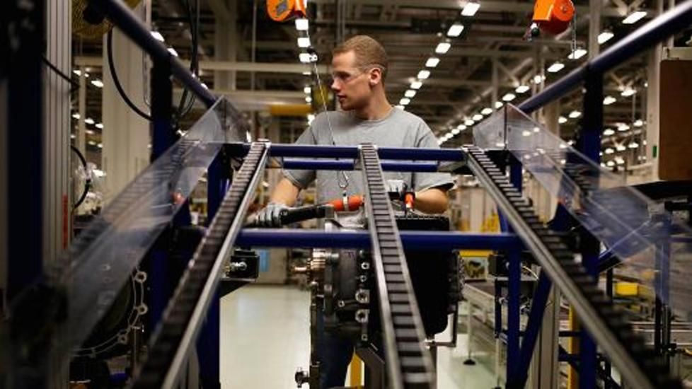 طلبات إعانة البطالة الأمريكية تتراجع إلى 222 ألفا