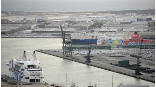 إسبانيا تمنع السفن المحملة بالأسلحة لإسرائيل الرسو في موانئها