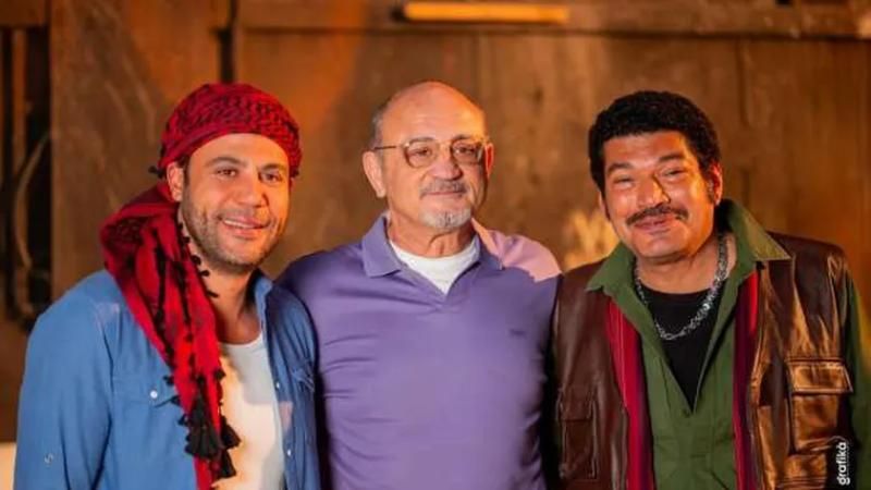 محمد إمام ينتهي من تصوير مشاهده الأخيرة في فيلم اللعب مع العيال...