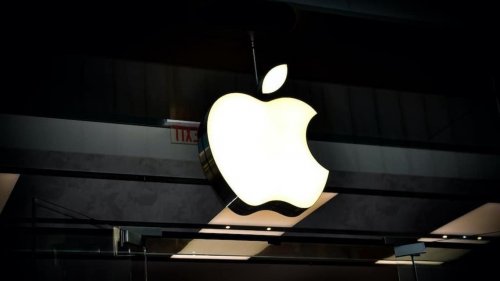 أبل تكشف عن مواصفات جهاز آيفون 2025