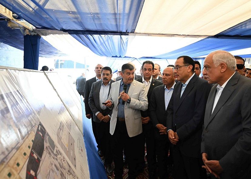 النقل: انتهاء تنفيذ الأعمال المدنية بالجزء الغربي من المرحلة…