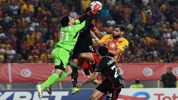 أمير هشام: الكاف تواصل مع البرتغالي خوان لإخراج إياب نهائي دوري أبطال إفريقيا