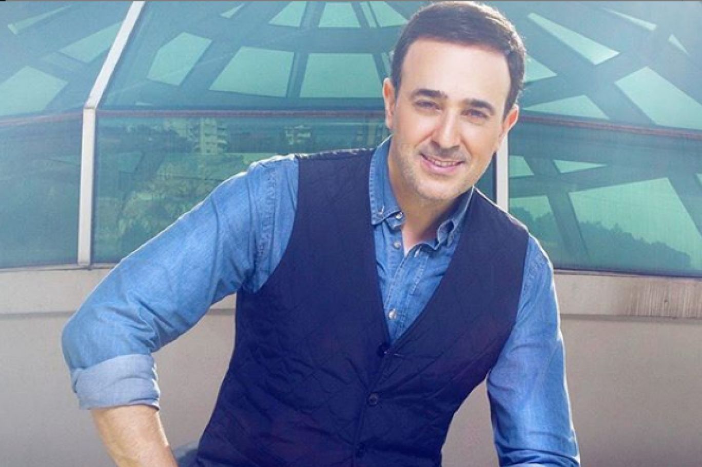 صابر الرباعي لـ دوت الخليج الفني: "حبيت أغني للشارع المصري وهذه نصيحتي للمواهب الشابة"
