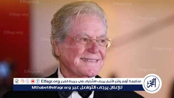 حسين فهمي يشيد بعرض فيلم " زهايمر" في السعودية