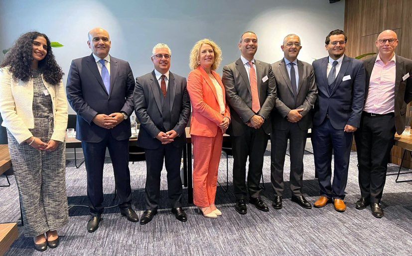 هيئة الاستثمار تسعى لجذب استثمارات هولندية في الهيدروجين…