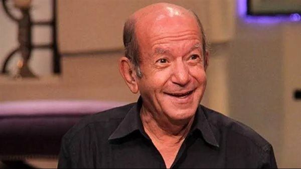 لطفي لبيب عن اعتزاله الفن: 'كلكم نظر مين هيشغل ممثل طاير نصه'