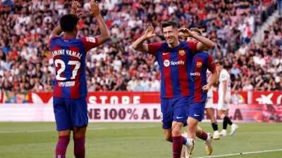 برشلونة ينهي موسمه بالفوز على إشبيلية