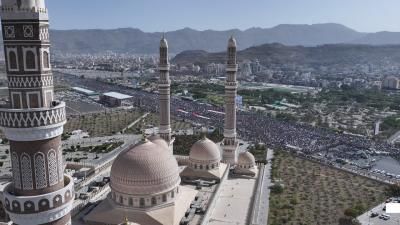 أخبار اليمن : خروج مليونية بصنعاء نصرةً لفلسطين ومواجهة العدوان