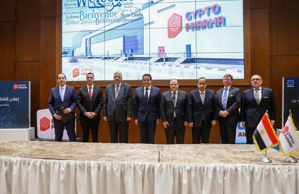مصر توقع شراكة استراتيجية مع أبوت الأمريكية لإنتاج 6 أصناف…