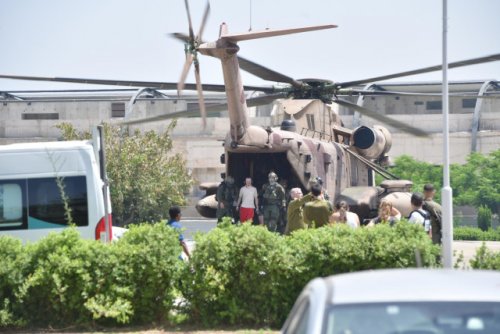 المقاومة أطلقت النار على سيارة الأسرى بعد استعادتهم .. تفاصيل