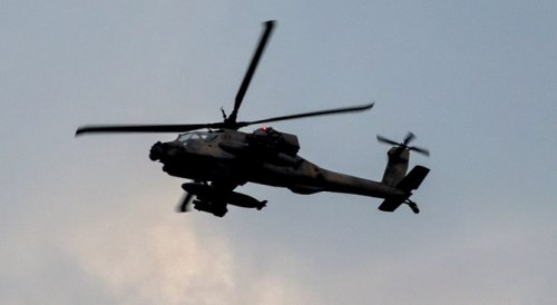 القسام تستهدف مروحية أباتشي إسرائيلية