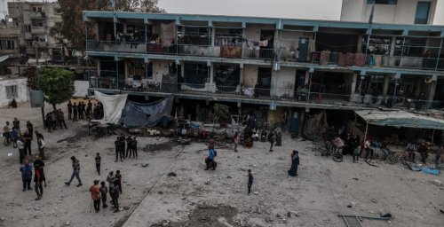 عباس يطلب جلسة طارئة لمجلس الأمن لبحث تداعيات مجزرة النصيرات