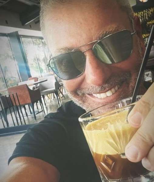 الفنان تامر هجرس ينشر صوراً جديدة عبر إنستجرام