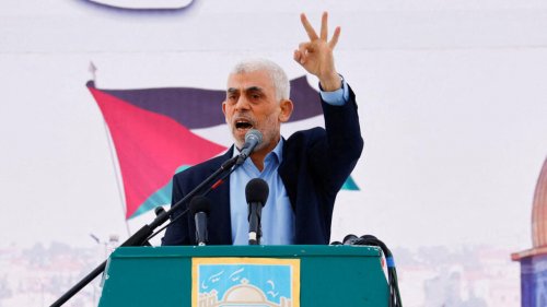 قيادي في حماس يعلق على الرسائل المنسوبة للسنوار