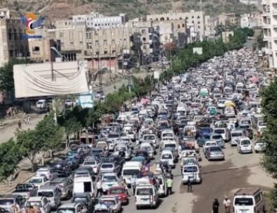 أخبار اليمن : بعد فتح طريق القصر في تعز ...البريهي يوضح اسباب تكذس السيارات