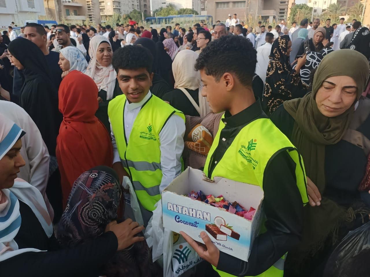 بالألعاب والهدايا.. التحالف الوطني يشارك الأطفال فرحتهم بعيد الأضحى