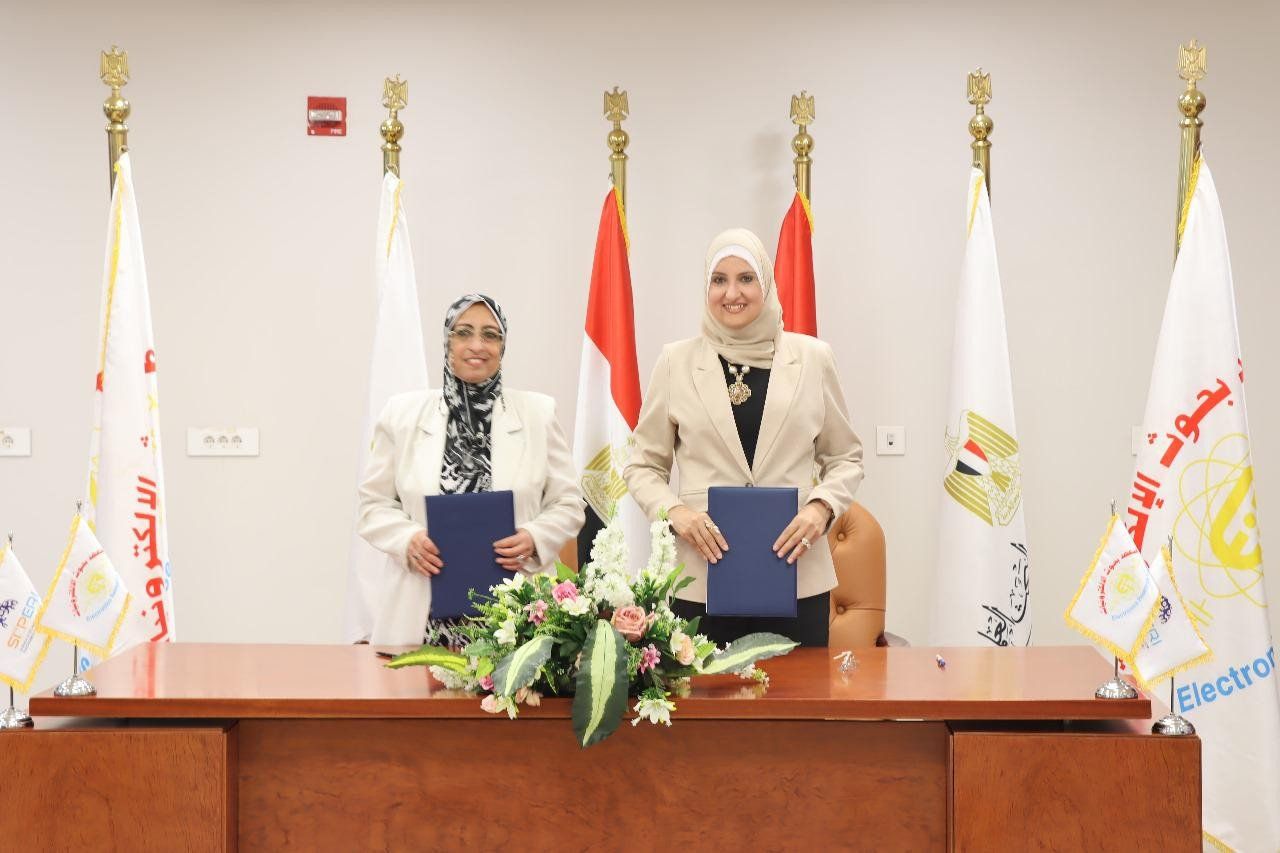 بحوث الإلكترونيات و«باتريسيكل» يوقعان شراكة بمجال تدوير المخلفات