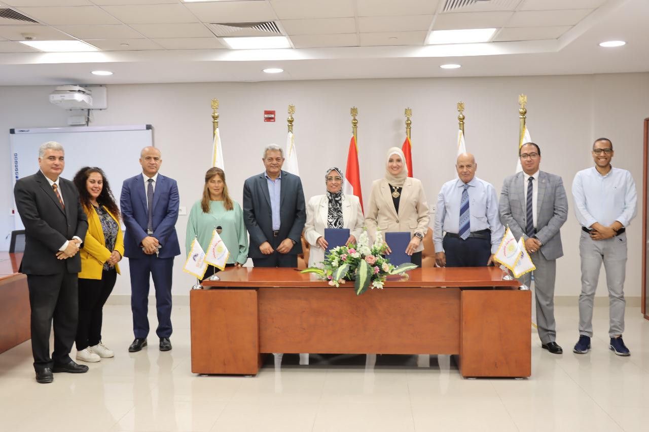 بحوث الإلكترونيات و«باتريسيكل» يوقعان شراكة بمجال تدوير المخلفات