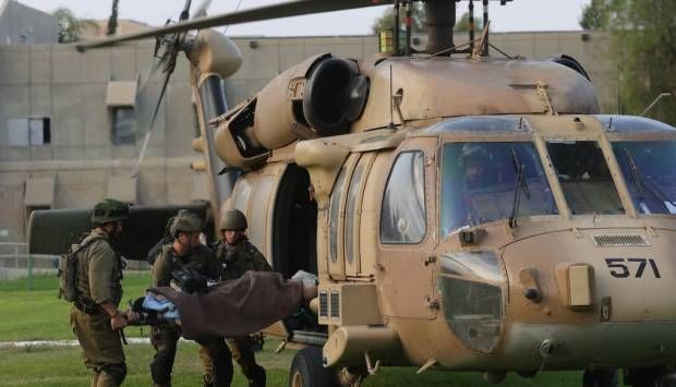 عاجل.. مستشفى بتل أبيب: مروحية نقلت 4 جنود جرحى من غزة حالة أحدهم خطيرة