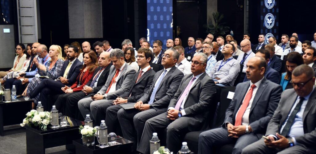 هيئة الاستثمار تبحث مع بريطانيا ضخ استثمارات جديدة في مجال…