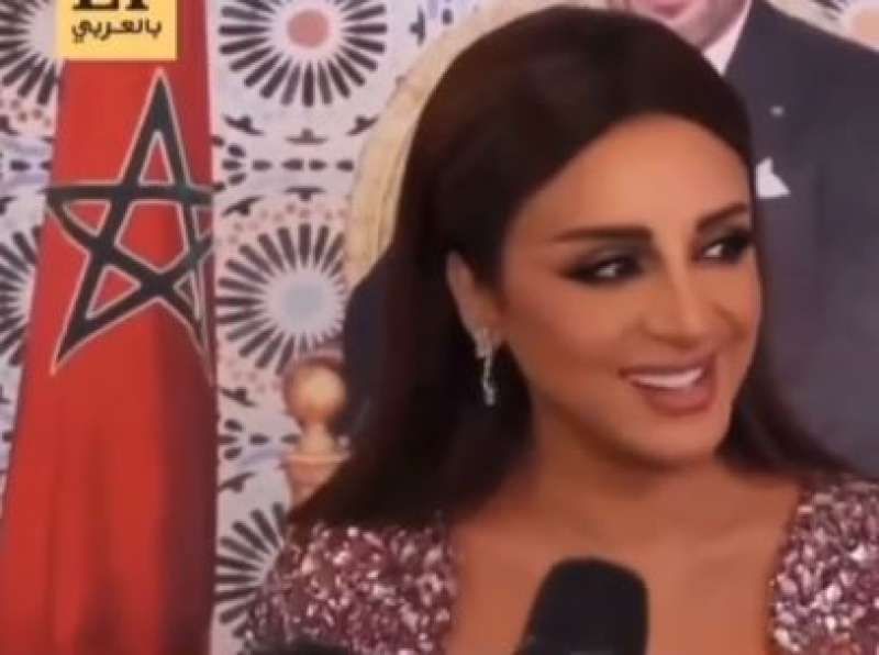 شاهد.. موقف محرج لـ أنغام بالمغرب