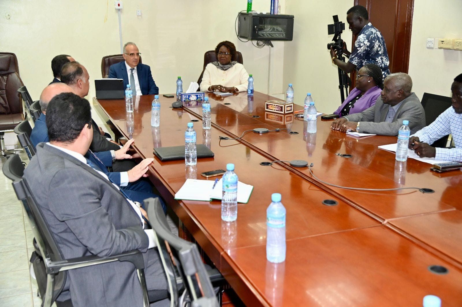 وزير الري: حريصون على تعزيز علاقات التعاون الاقتصادي مع جنوب السودان (صور)