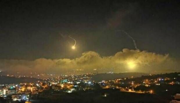 إعلام إسرائيلي: إطلاق رشقات صاروخية من جنوب لبنان باتجاه الجليل الأعلى