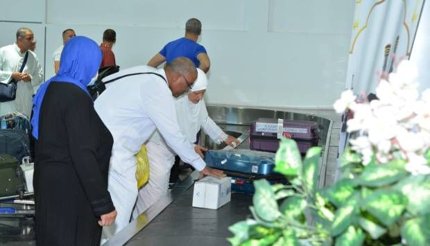 غدا.. مصر للطيران تسير 23 رحلة لنقل الحجاج من الأراضى المقدسة