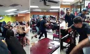 اتفرج .. كيف تحول مطعم في مصر إلى ساحة قتال مميتة أرعبت كل سكان المنطقة