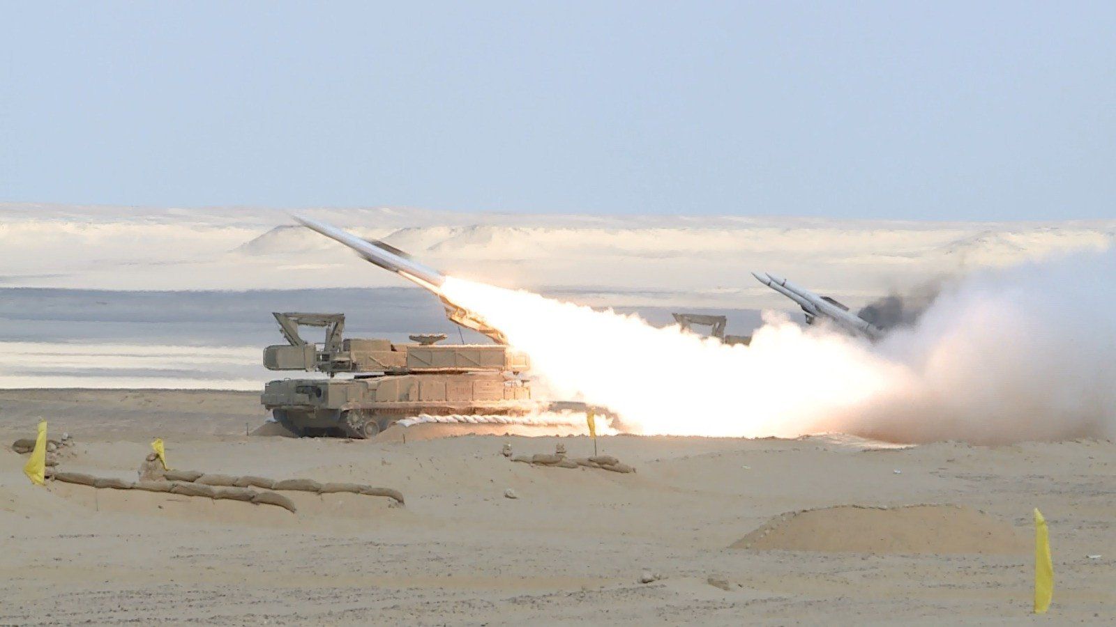 قائد قوات الدفاع الجوي: سنظل جنودا أوفياء نحفظ لسماء مصر قدسيتها (صور)