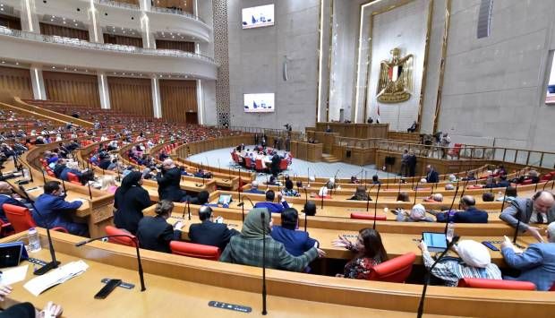 مصدر حكومى لإكسترا نيوز: الحكومة الجديدة ستتقدم بحزمة تشريعية للنواب