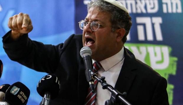 بن غفير يدعو إلى إقالة رئيس الشاباك بعد إطلاق سراح مدير مجمع الشفاء بغزة