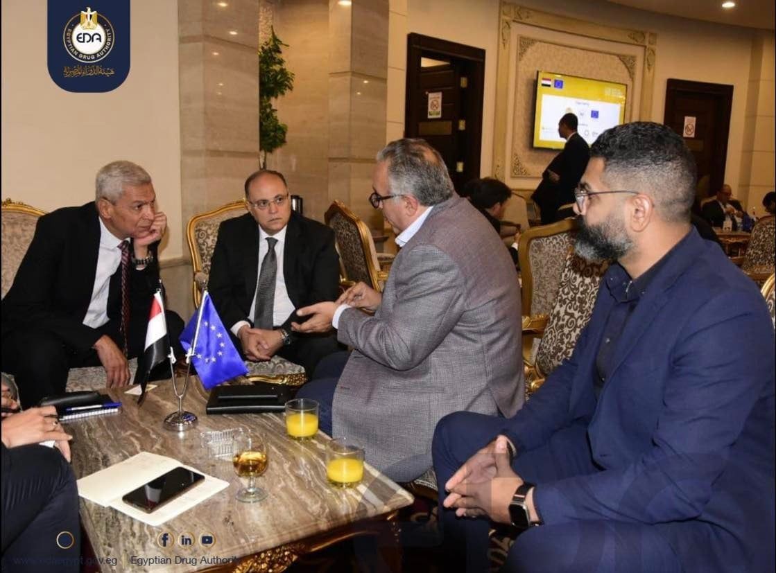 «هيئة الدواء» تلتقي وفود 3 شركات عالمية في مؤتمر الاستثمار المصري الأوروبي