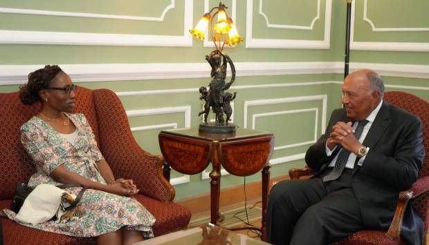 وزير الخارجية يستقبل رئيسة مجموعة الأزمات الدولية