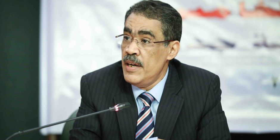 ضياء رشوان لـ"اكسترا نيوز": متوسط السن العام للوزراء بالحكومة الجديدة انخفض