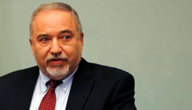 ليبرمان يدعو إلى الفصل الكامل بين إسرائيل وغزة: نسير في الاتجاه الخاطئ