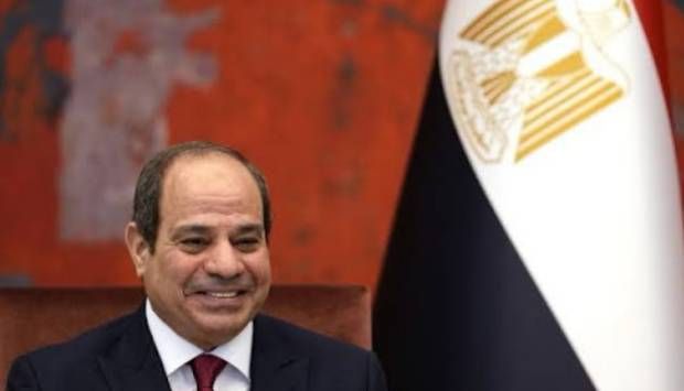 عاجل.. قرار جمهوري بتعيين الفريق أحمد خليفة رئيسا لأركان حرب القوات المسلحة