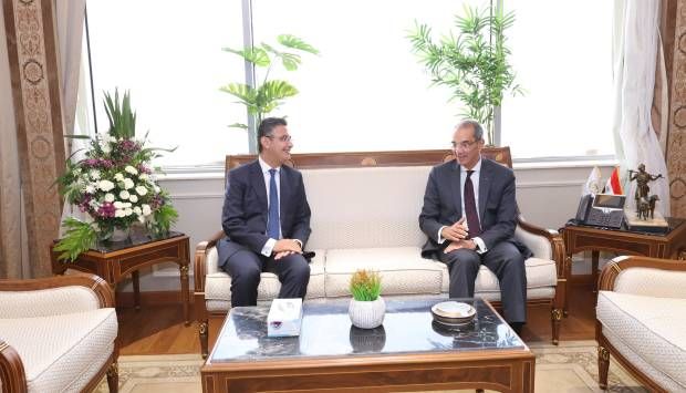 تعاون بين وزارتي الاتصالات والتموين للتطوير التكنولوجي ووصول الدعم لمستحقيه